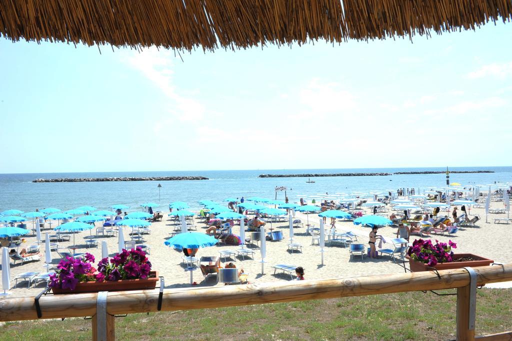Airone Bianco Residence Village Lido delle Nazioni Εξωτερικό φωτογραφία